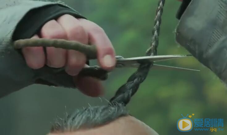 娘道隆福為什麼留著小辮子？小辮子對隆福有什麼意義？