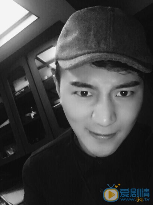 鳳囚凰裴述是誰演的？鳳囚凰裴述扮演者孫亦凡個人資料、寫真及生活照欣賞