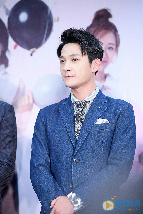  歡樂頌2開播發布會 五美攜男神團齊聚亮相