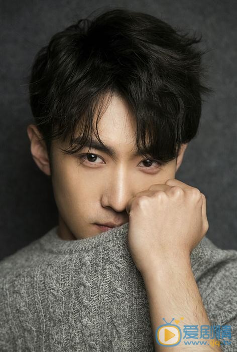 醉玲瓏陸遷是誰扮演的？醉玲瓏陸遷扮演者許鑫個人資料、寫真及生活照欣賞