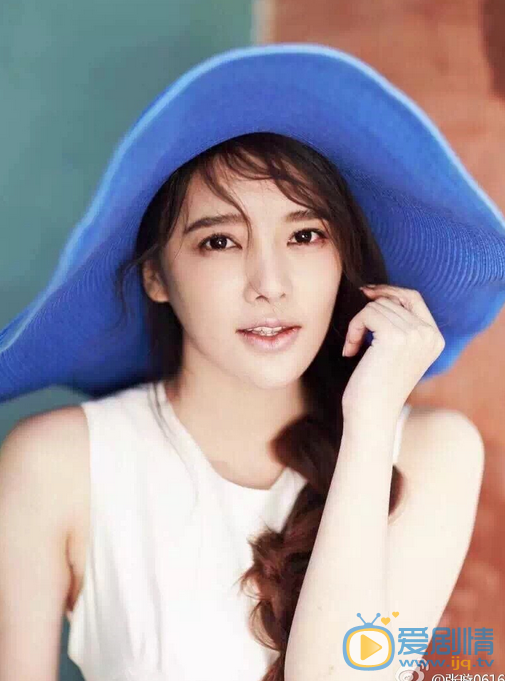  一粒紅塵林薇薇是誰演的？林薇薇扮演者張璇個人資料及生活寫真照欣賞