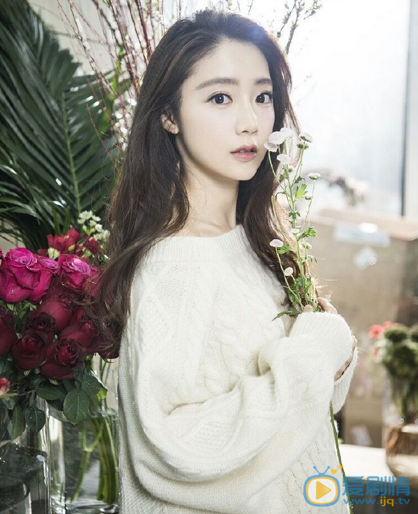 放棄我抓緊我方雅倫是誰演的?王萌黎個人資料簡介