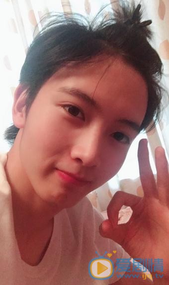 雙世寵妃2流觴是誰演的？流觴扮演者陳宥維個人資料、寫真及生活照欣賞