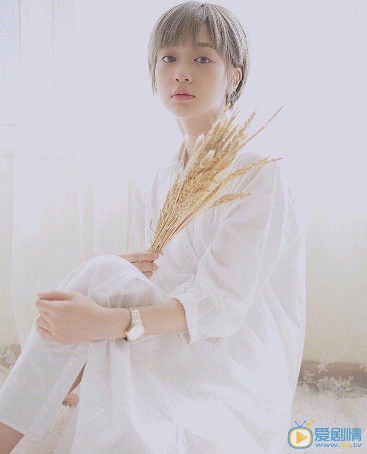 陳詩雅個人資料陳詩雅個人寫真