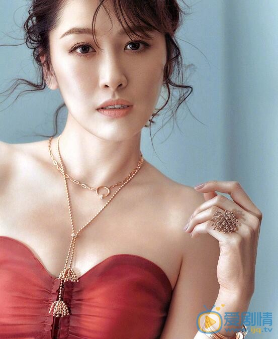 那年花開月正圓千紅是誰演的?千紅扮演者周麗淇個人資料及寫真生活照欣賞