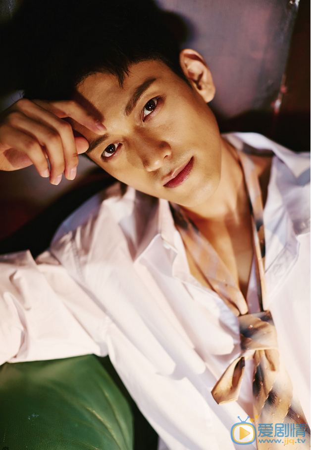 上古情歌坤卜是誰演的?坤卜扮演者劉帥良個人資料及寫真生活照欣賞