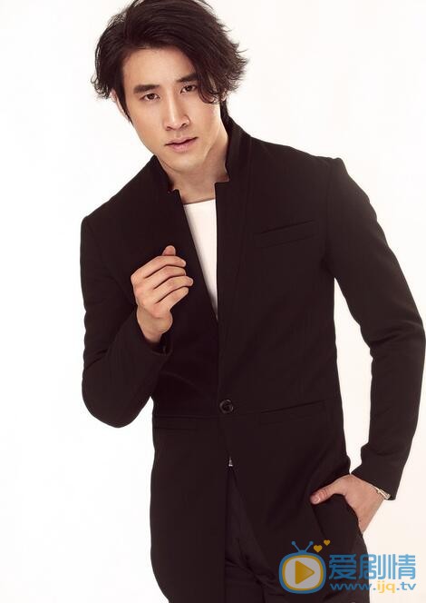 易揚寫真 易揚個人資料介紹