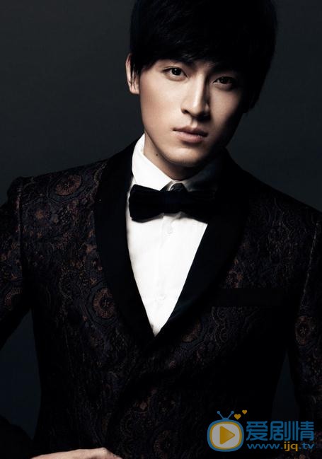 柒個我沈棟傑是誰演的？柒個我沈棟傑扮演者高泰宇個人資料、寫真及生活照欣賞