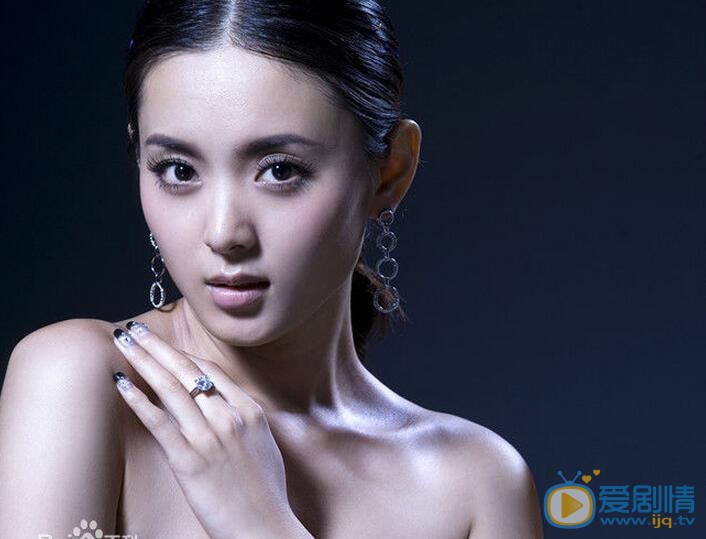 國民大生活馬絲絲是誰演的？馬絲絲扮演者小劉佳個人資料及生活寫真照欣賞