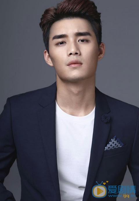 深海利劍高迪是誰扮演的？深海利劍高迪扮演者張家鼎個人資料、寫真及生活照欣賞