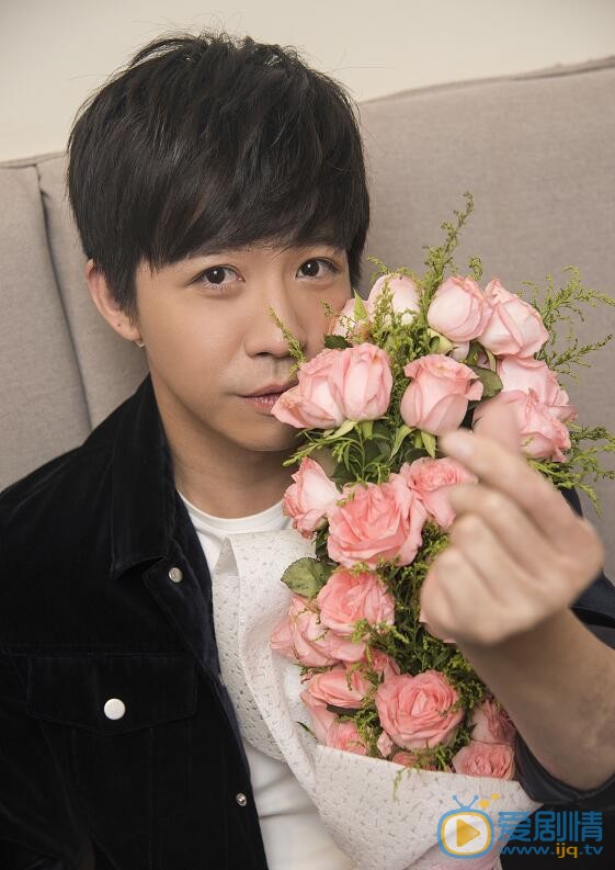 那年花開月正圓杜明禮是誰演的？杜明禮扮演者俞灝明個人資料及寫真生活照欣賞