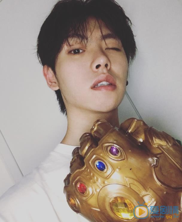 沙海小哥張起靈是誰扮演的？沙海小哥張起靈扮演者肖宇梁個人資料、寫真生活照