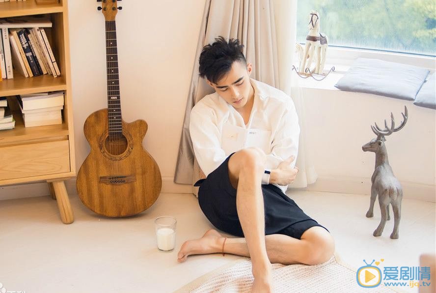 甜蜜暴擊孫澔是誰扮演的?甜蜜暴擊孫澔扮演者裴子添個人資料、寫真生活照欣賞