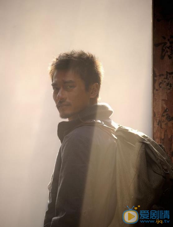 相愛穿梭千年2明星陳汛是誰演的，陳汛演員鄭凱個人資料寫真照劇照