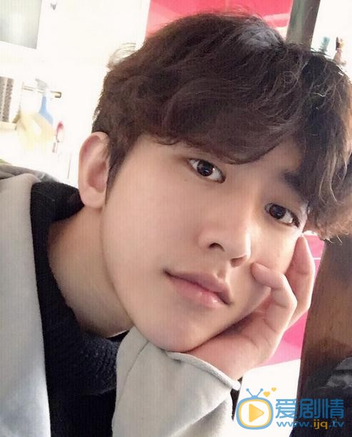 我才不會被女孩子欺負呢葉麟是誰演的？葉麟扮演者蔡徐坤個人資料、寫真及生活照欣賞