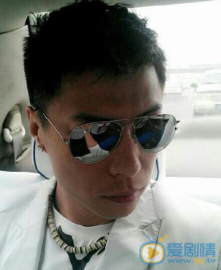 警花與警犬之再上征程顧依依是誰演的？顧依依扮演者李晨熙個人資料、寫真及生活照欣賞