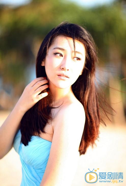 雞毛飛上天楊雪是誰扮演的？楊雪扮演者高姝瑤個人資料、照片欣賞