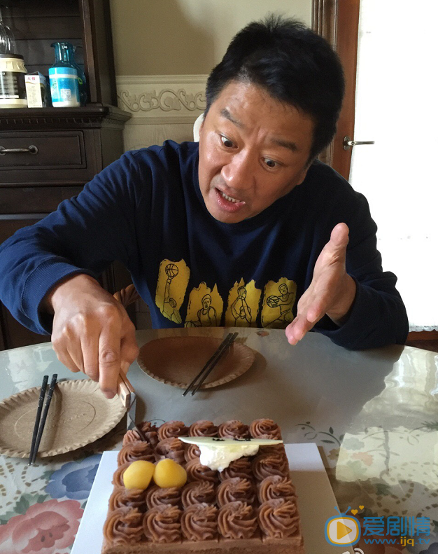  歡樂頌2安迪的父親魏國強是誰演的？魏國強扮演者丁勇岱個人資料簡介