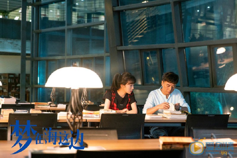 夢在海這邊肖戰最後和誰在一起了？肖戰結局是什麼？