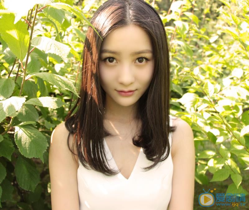 火王之破曉之戰醒秋是誰演的?醒秋扮演者張維娜個人資料、寫真及生活照欣賞