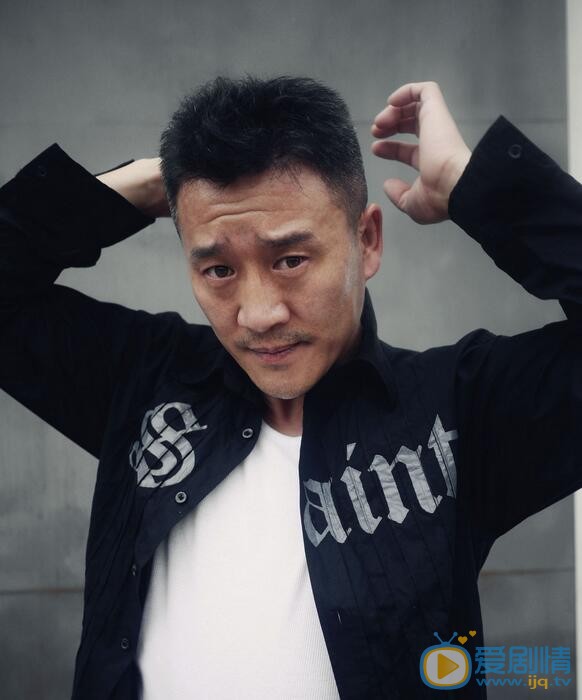  我的前半生老金是誰演的？老金扮演者侯岩松個人資料簡介