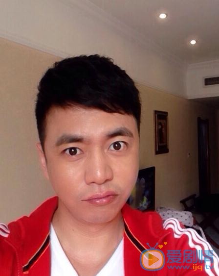 親愛的她們關志強是誰演的？關志強扮演者趙正陽個人資料、寫真及生活照欣賞