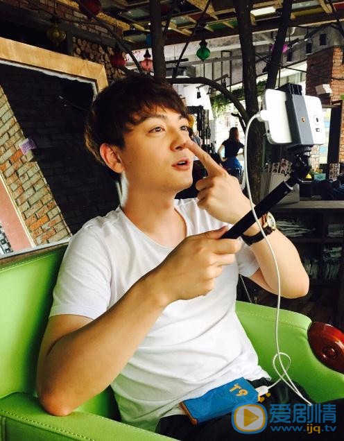 柒個我白向榮是誰演的？柒個我白向榮扮演者張曉謙個人資料、寫真及生活照欣賞