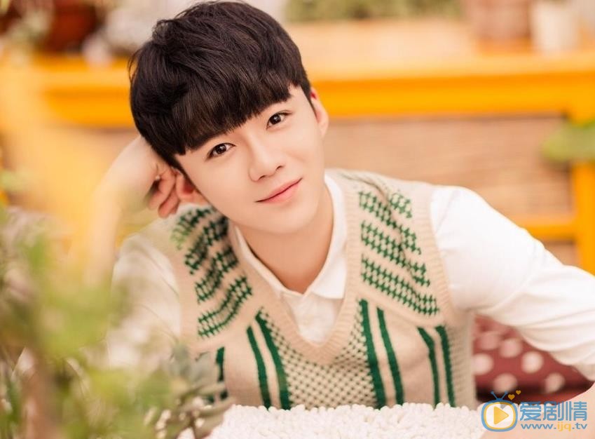 蔡乙嘉個人資料 蔡乙嘉寫真