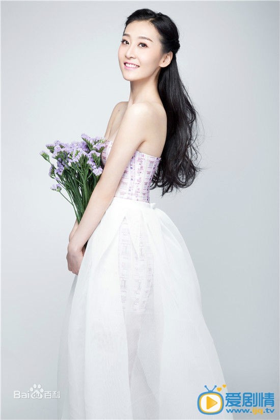 劉海戲金蟾熙婷扮演者錢璇寫真