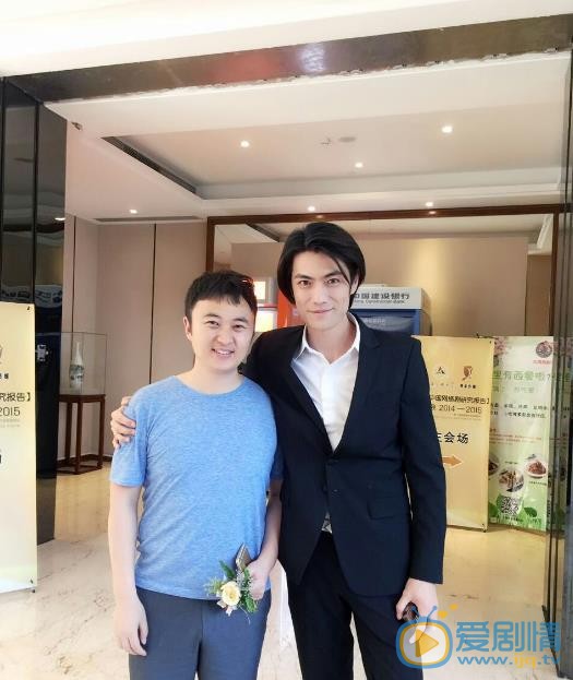 沙海黑眼鏡是誰扮演的？沙海黑眼鏡扮演者季晨個人資料、寫真生活照欣賞