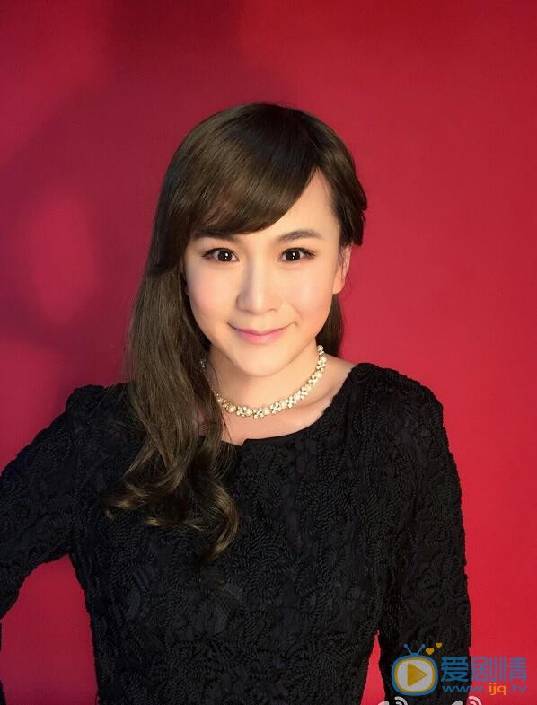  國民大生活趙燕是誰演的？趙燕扮演者洛葳個人資料及生活寫真照欣賞