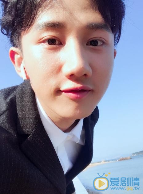 凡人的品格展昭是誰演的？凡人的品格展昭扮演者梁振倫個人資料、寫真及生活照欣賞