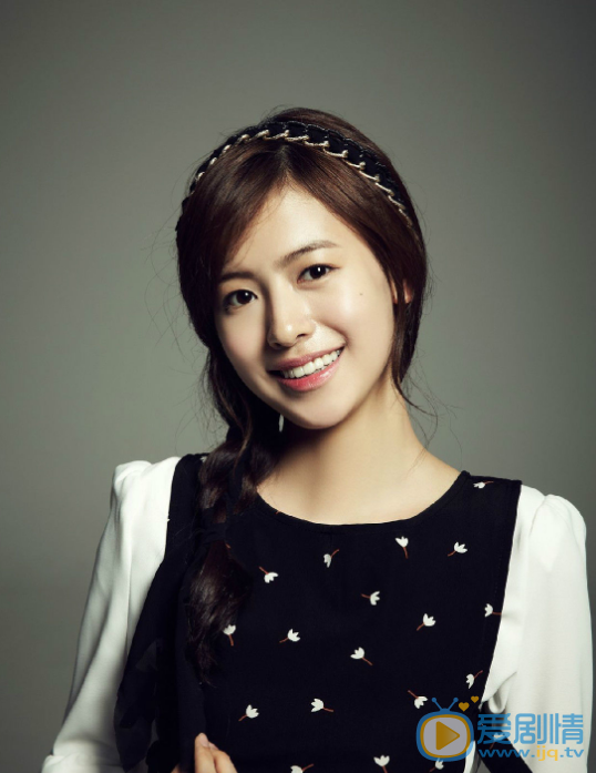  崔智友個人資料簡介  崔智友演藝經歷  崔智友甜美寫真圖片