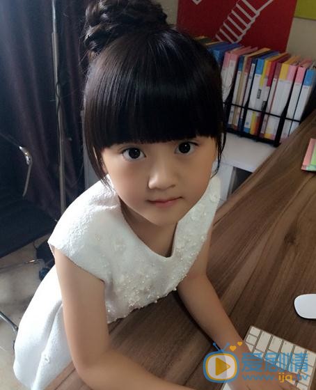 因為遇見你金依蓓是誰扮演的？金依蓓扮演者王芷璇個人資料介紹