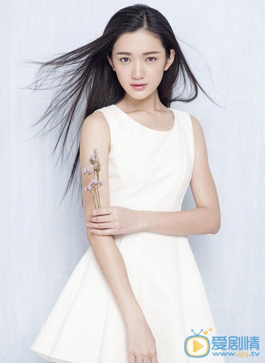 方楚彤個人資料簡介 方楚彤寫真