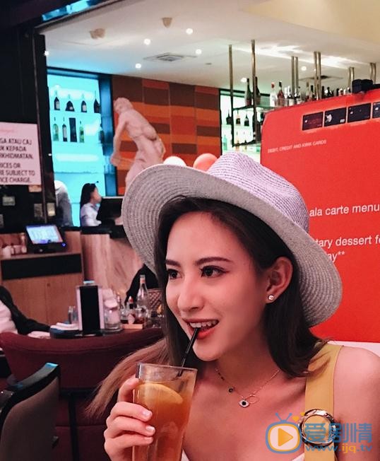 進擊吧閃電伊莎貝拉是誰演的？進擊吧閃電伊莎貝拉扮演者彭詩迪個人資料、寫真及生活照欣賞