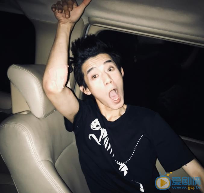 沙海楊好是誰扮演的？沙海楊好扮演著朱戩個人資料、寫真生活照