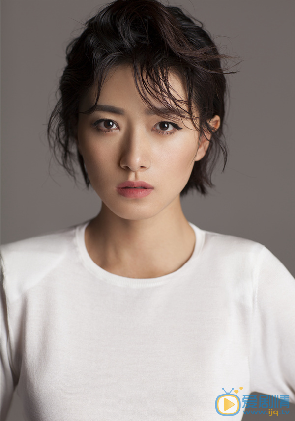 獵場熊青春是誰演的？熊青春扮演者萬茜個人資料及寫真生活照欣賞