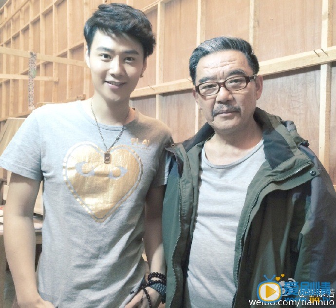 五鼠鬧東京晏飛的真實面目是什麼樣的 晏飛是誰扮演的 晏飛個人資料