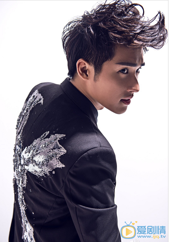 微微一笑很傾城真水無香是誰演的？張赫個人資料及寫真生活照欣賞