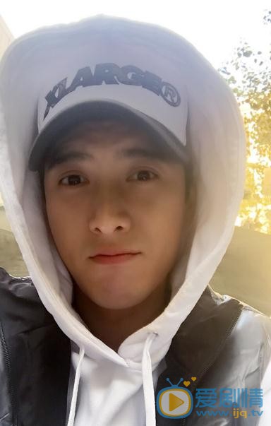 特化師王霄是誰演的？王霄扮演者應昊茗個人資料、寫真及生活照欣賞