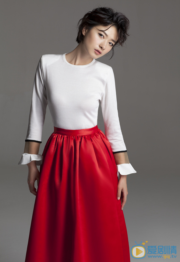 獵場熊青春是誰演的？熊青春扮演者萬茜個人資料及寫真生活照欣賞