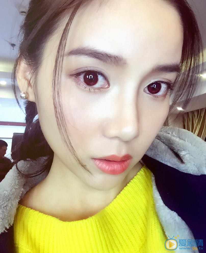 幸福一家人徐夢瑤是誰演的？徐夢瑤扮演者劉凌菱個人資料、寫真及生活照欣賞