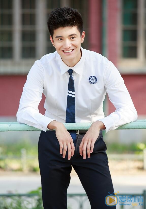 樊霖鋒個人資料簡介 樊霖鋒《28歲未成年》劇照 