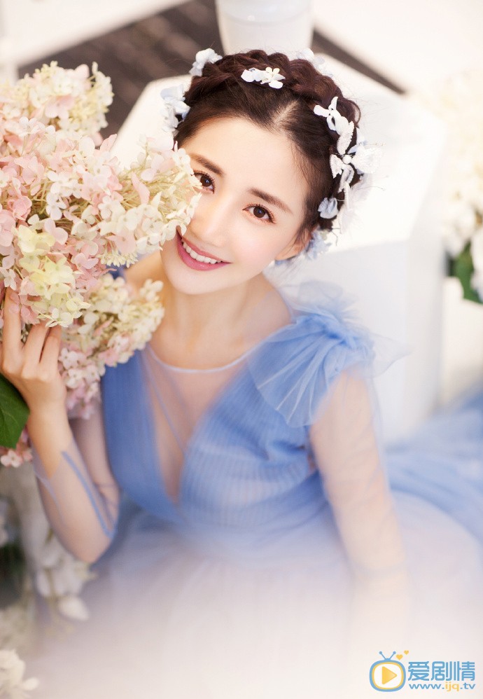 新倚天屠龍記殷素素是誰飾演的？殷素素飾演者陳欣予個人資料、寫真及生活照欣賞