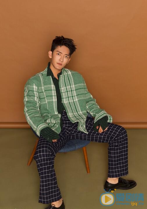 安傑個人資料簡介 安傑個人經歷及家庭背景介紹 安傑寫真圖片照