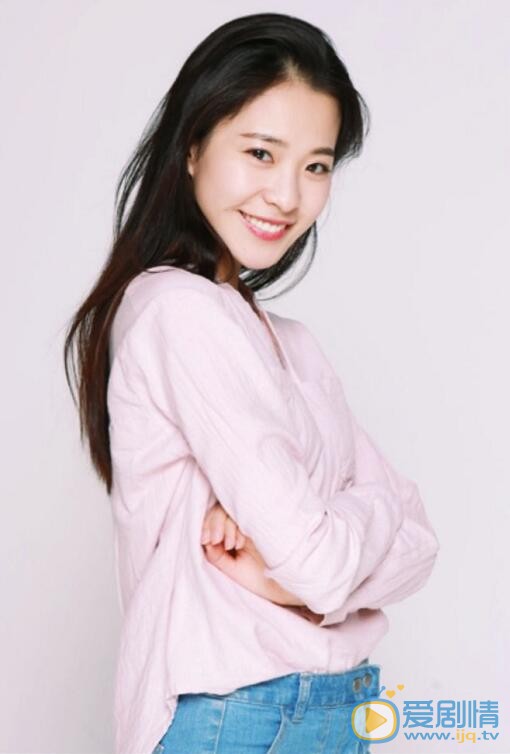 將軍在上秋華是誰演的?秋華扮演者王瑄個人資料及生活寫真照欣賞