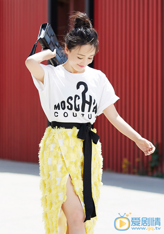 人民的名義鍾小艾是誰演的?鍾小艾扮演者趙子琪個人資料及生活寫真照欣賞