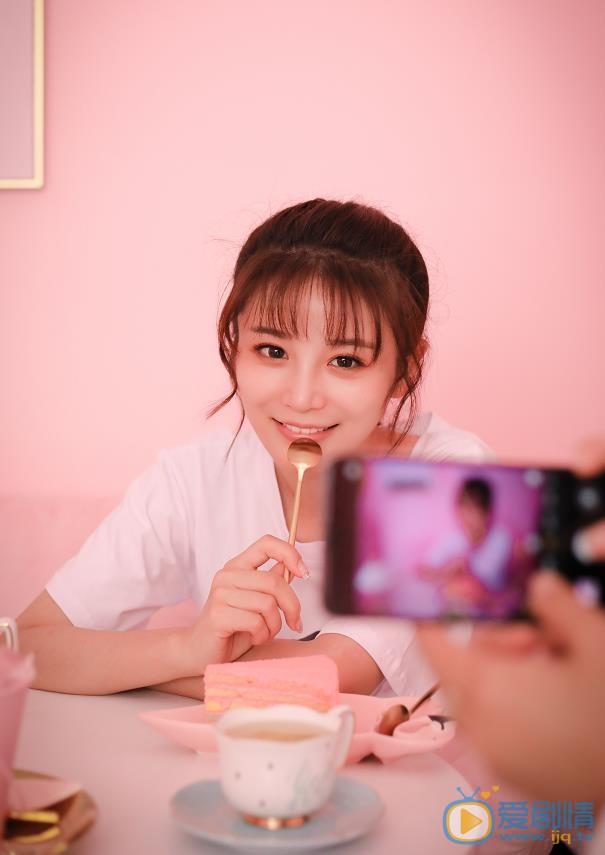 國寶奇旅田慧是誰飾演的？田惠扮演者秦杉個人資料、寫真及生活照欣賞