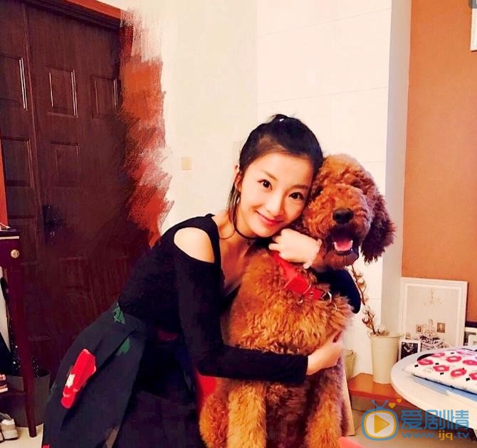 沙海聲聲慢是誰扮演的？沙海聲聲慢扮演者厲藺菲個人資料、寫真生活照欣賞